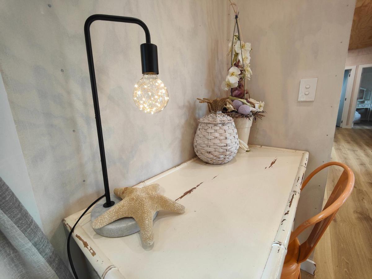 Vitamin Sea Beach House Riverton ภายนอก รูปภาพ